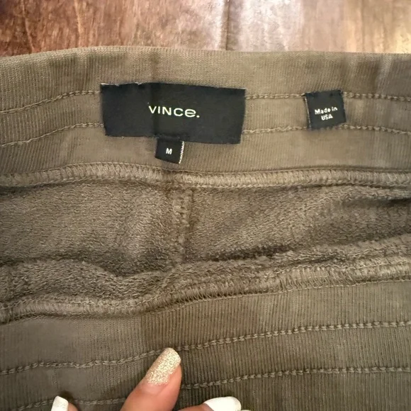 Vince Hotsell Sweatpants Joggers Army Green size Medium - Picture 5 of 9